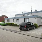 Haus Spoekenkieker Moenkeboe 아파트 보르쿰